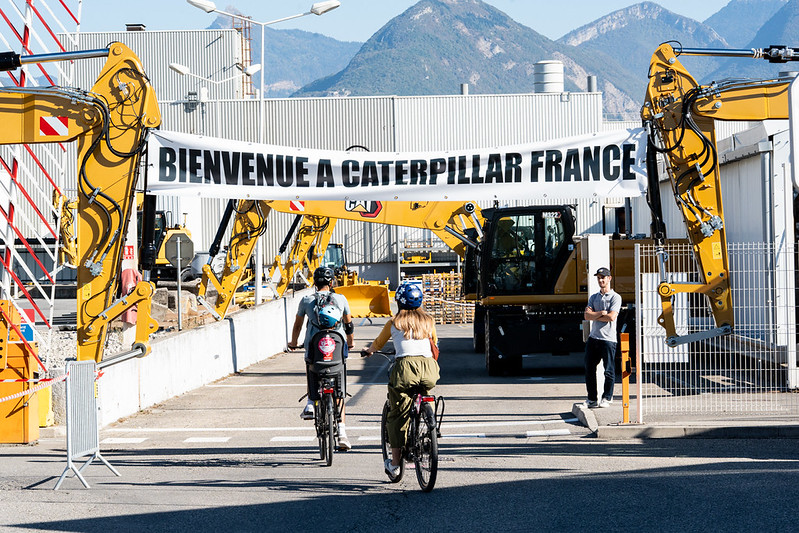 L'entrée du site Caterpillar France