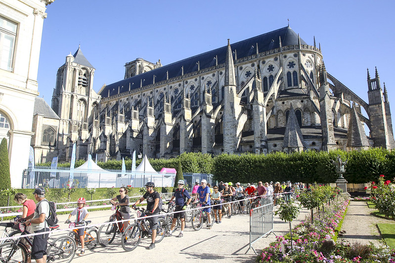 Souvenirs vidéo de l'édition Vélotour Bourges