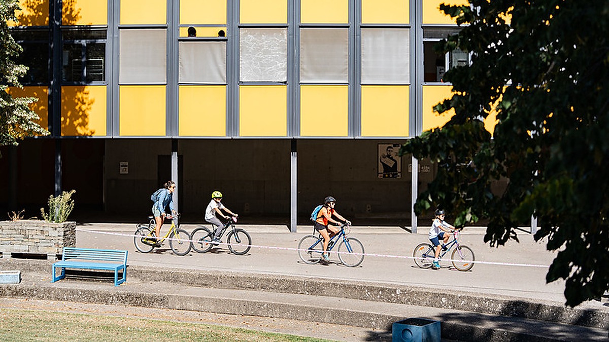 Souvenirs vidéo de l'édition Vélotour Grenoble