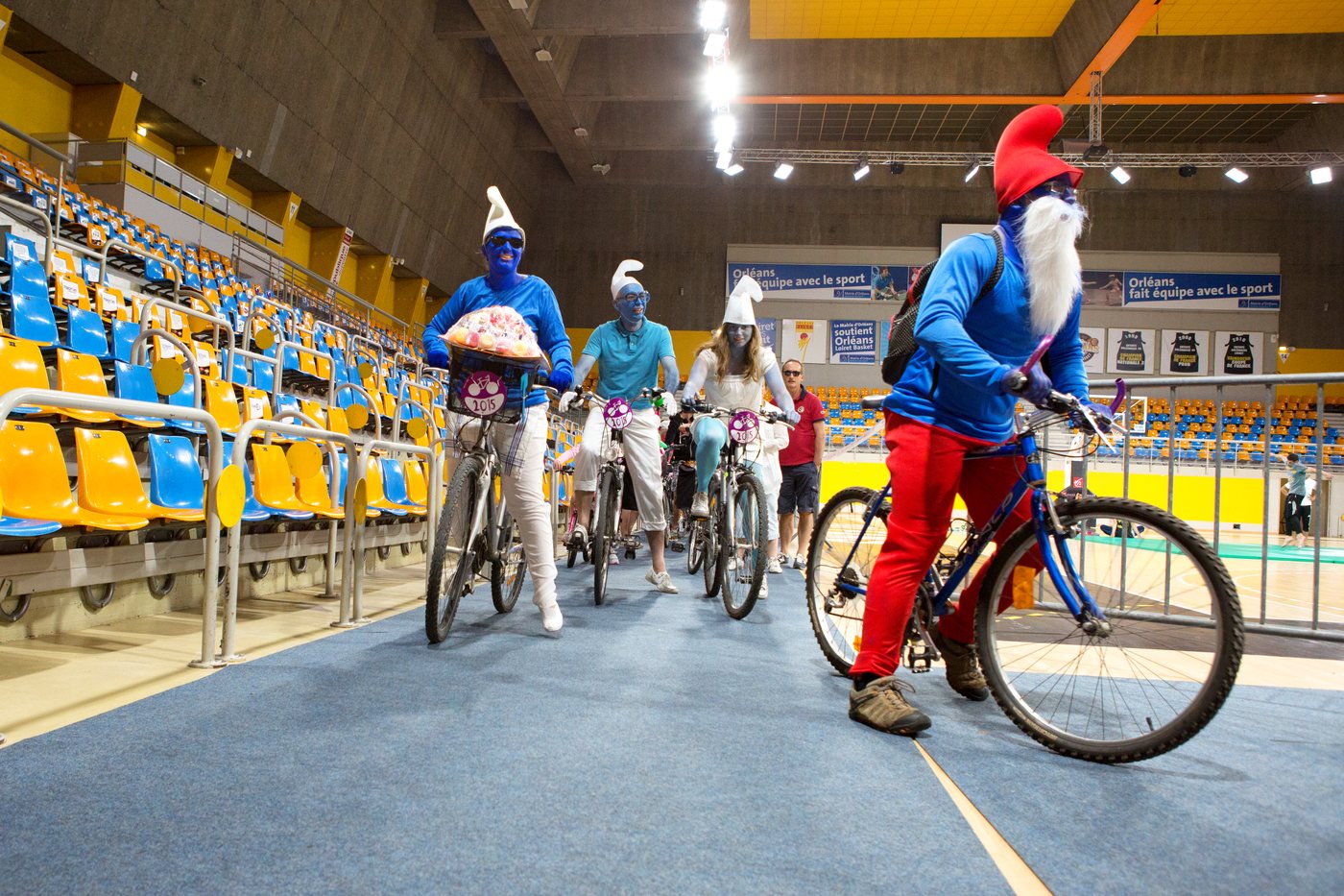 Roulez au milieu des tribunes